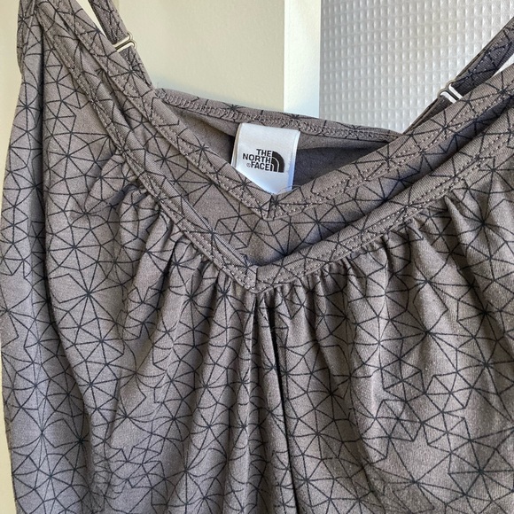 The North Face Dana Print Vaporwick Cami size Medium M - Picture 2 of 11